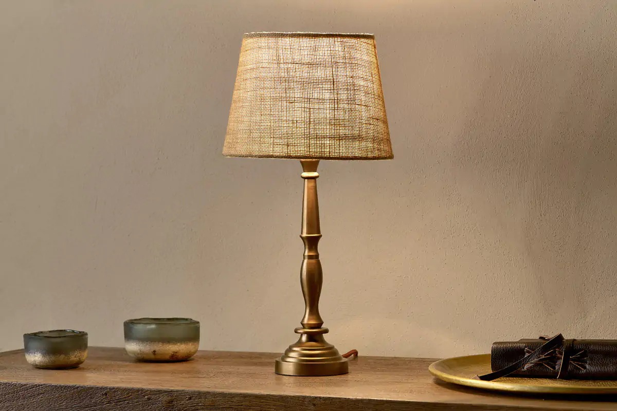 Shine Light World -Shine Light World Lele Solid Brass Table Lamp nkuk